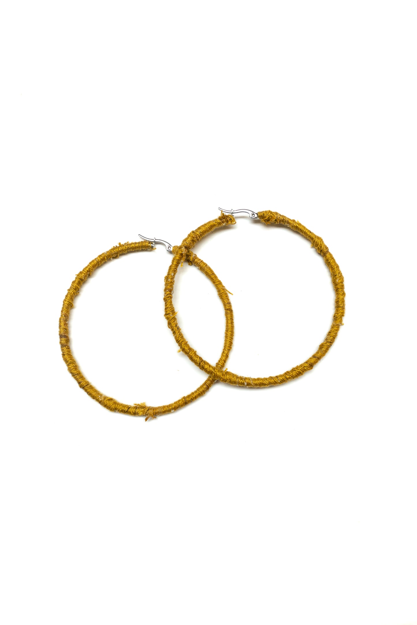Threaded Hoop