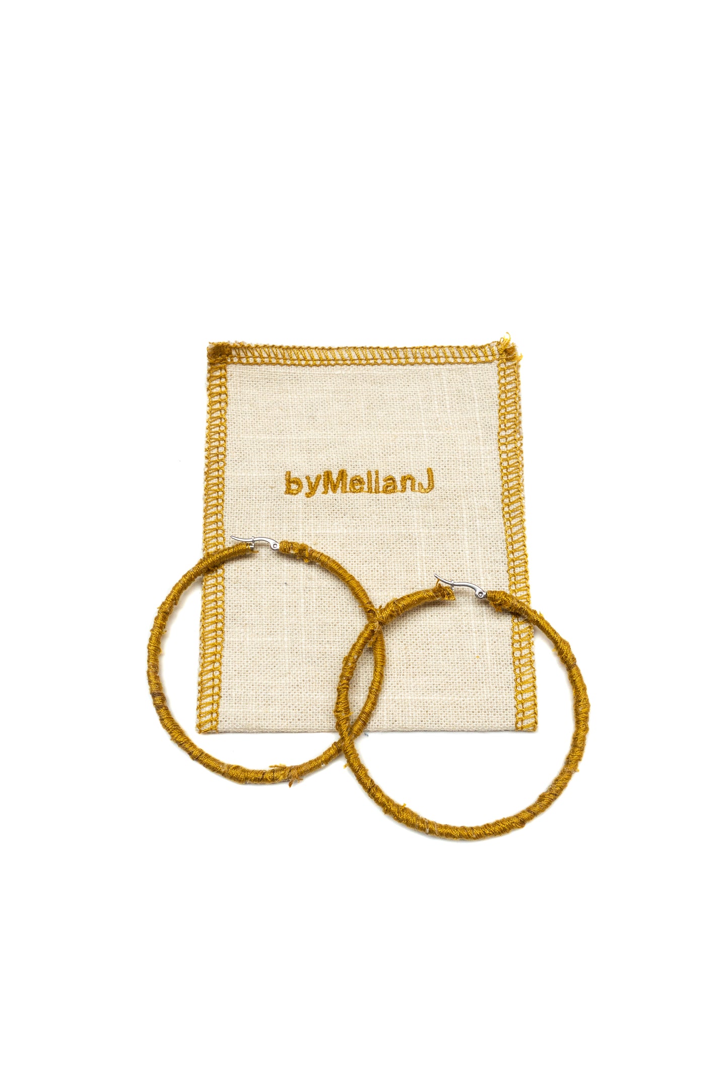 Threaded Hoop